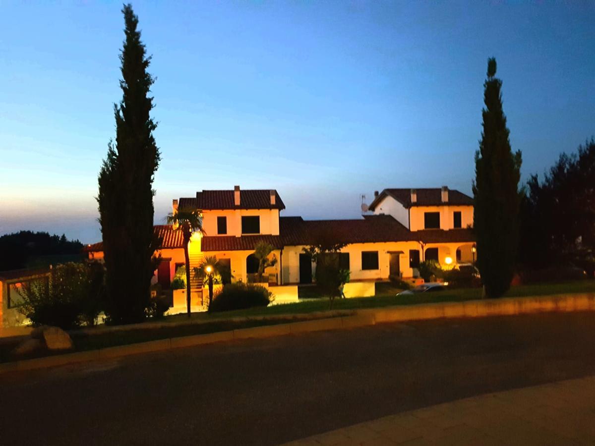 Borgo Nicoletta Case Per Le Vacanze Filandari Buitenkant foto